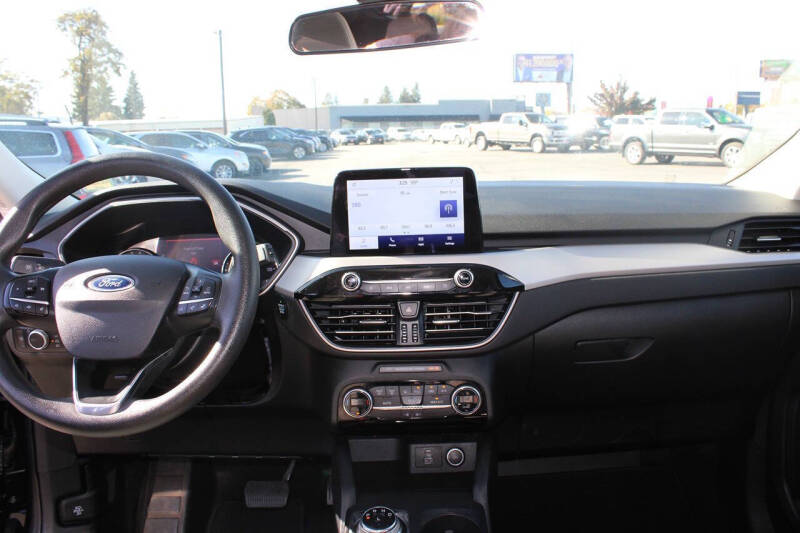 2021 Ford Escape Hybrid SE