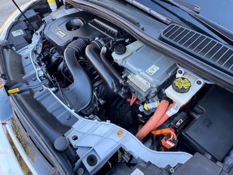 2017 Ford C-MAX Energi SE