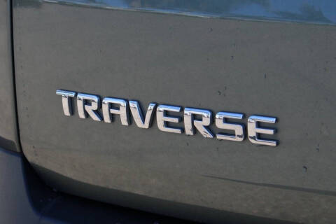 2022 Chevrolet Traverse LT Cloth