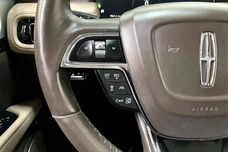 2021 Lincoln Nautilus Reserve