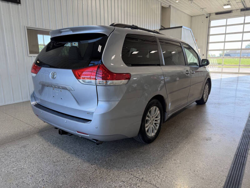 2014 Toyota Sienna