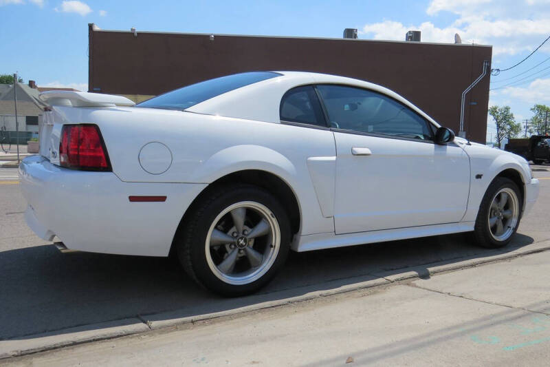 2001 Ford Mustang GT