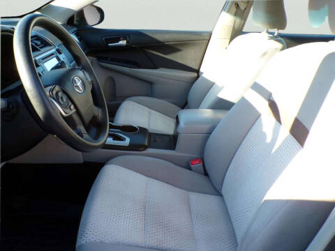 2013 Toyota Camry LE