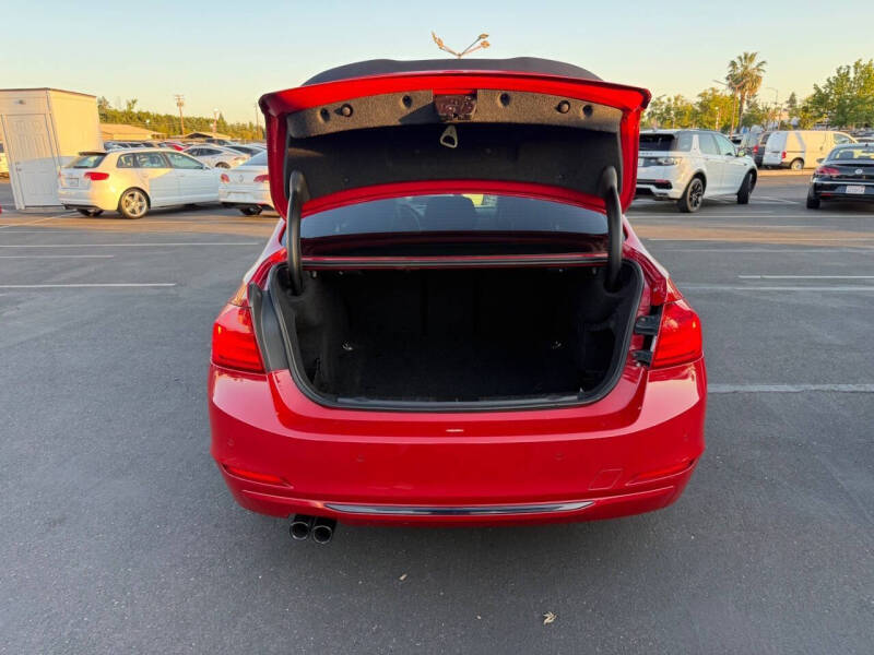 2015 BMW 3 Series 328i