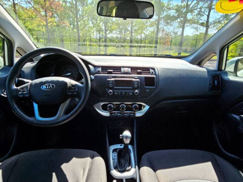2015 Kia Rio LX