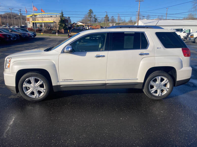 2016 GMC Terrain null photo 3