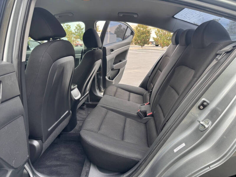 2019 Hyundai Elantra SEL