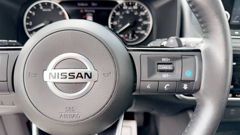 2021 Nissan Rogue SV