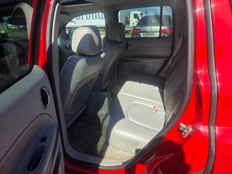 2011 Chevrolet HHR LT - Photo 7