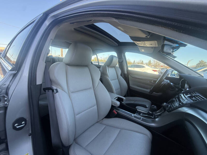 2011 Acura TL SH-AWD w/Tech