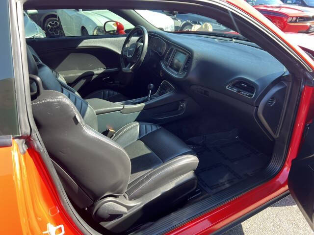 2015 Dodge Challenger SRT Hellcat