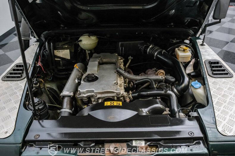 1998 Land Rover Defender