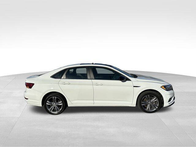 2019 Volkswagen Jetta R-Line