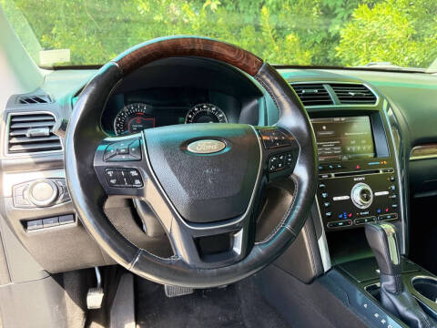 2016 Ford Explorer Platinum