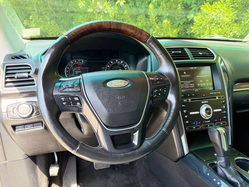 2016 Ford Explorer Platinum