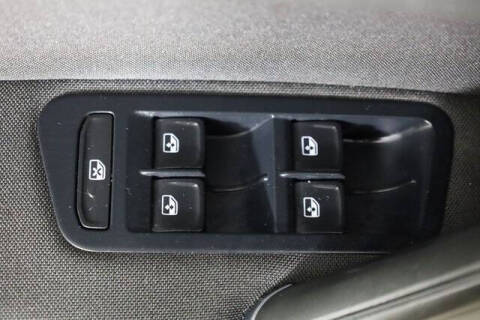 2017 Volkswagen e-Golf SE