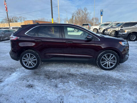 2024 Ford Edge Titanium