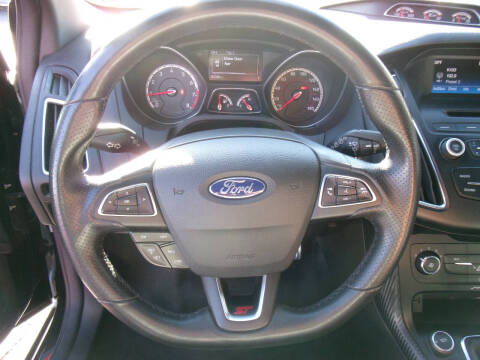2017 Ford Focus ST