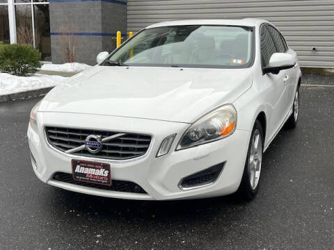 2013 Volvo S60 T5 Platinum