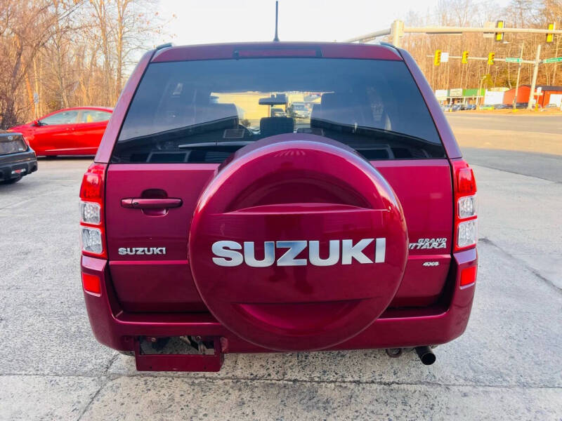 2006 Suzuki Grand Vitara Luxury