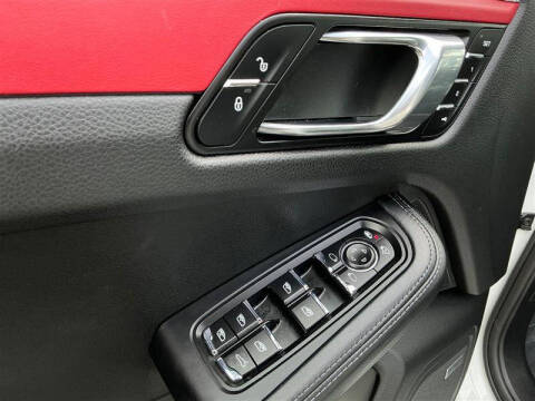 2018 Porsche Macan S