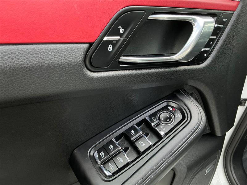 2018 Porsche Macan S