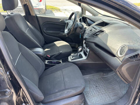 2014 Ford Fiesta SE