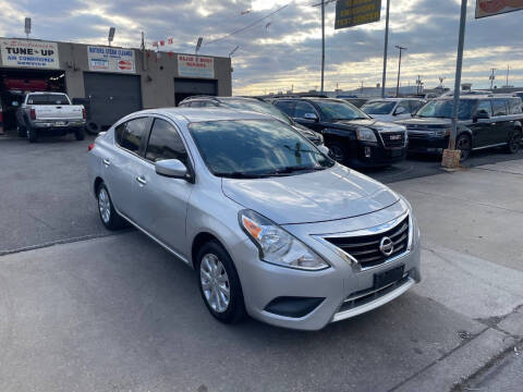2019 Nissan Versa SV