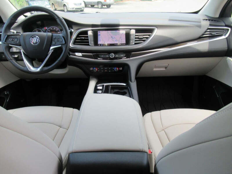 2023 Buick Enclave Premium