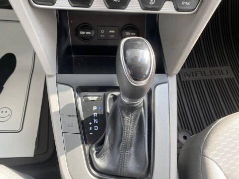 2020 Hyundai Elantra