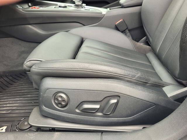 2017 Audi A4 2.0T quattro Premium Plus