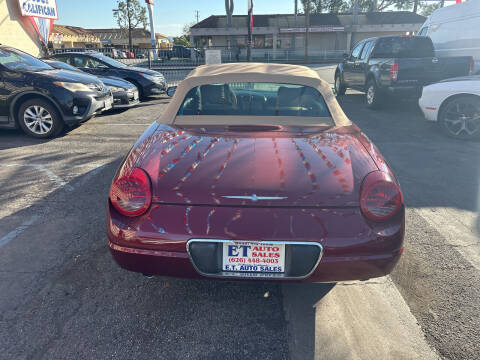 2004 Ford Thunderbird Deluxe