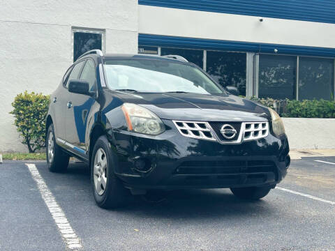 2014 Nissan Rogue Select for sale at ARISE MOTORS in Pompano Beach FL