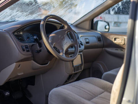 2001 Toyota Sienna CE