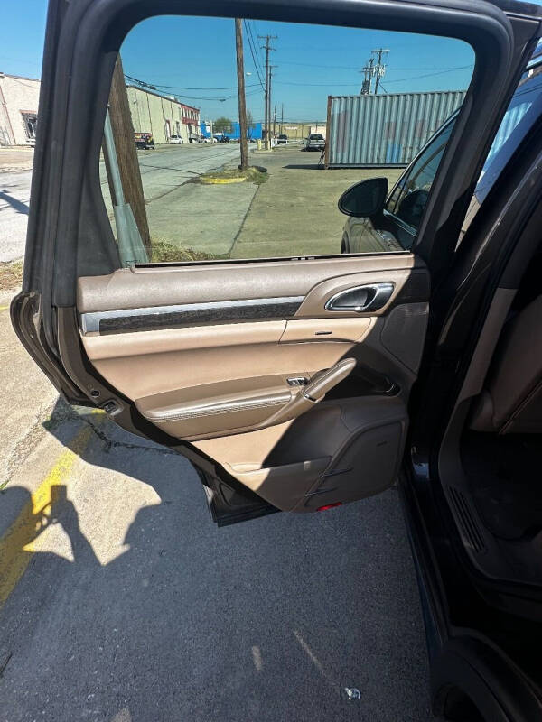 2013 Porsche Cayenne Tiptronic