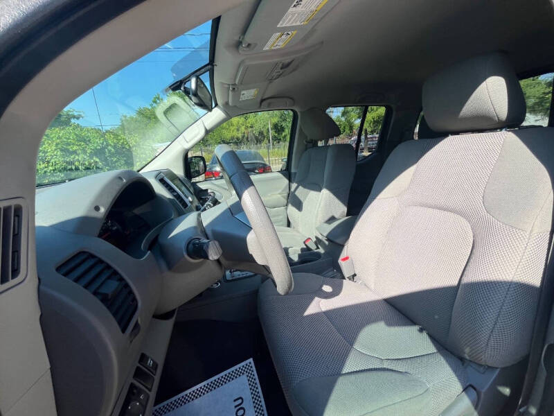 2021 Nissan Frontier SV