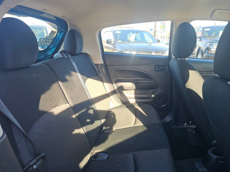 2022 Mitsubishi Mirage ES