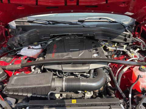 2025 Alfa Romeo Stelvio Intensa