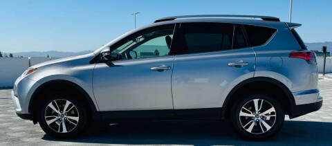 2018 Toyota RAV4 Adventure