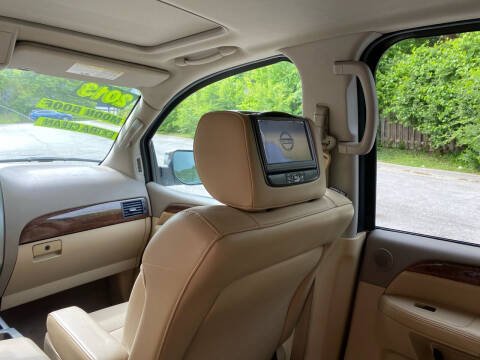 2013 Nissan Armada Platinum