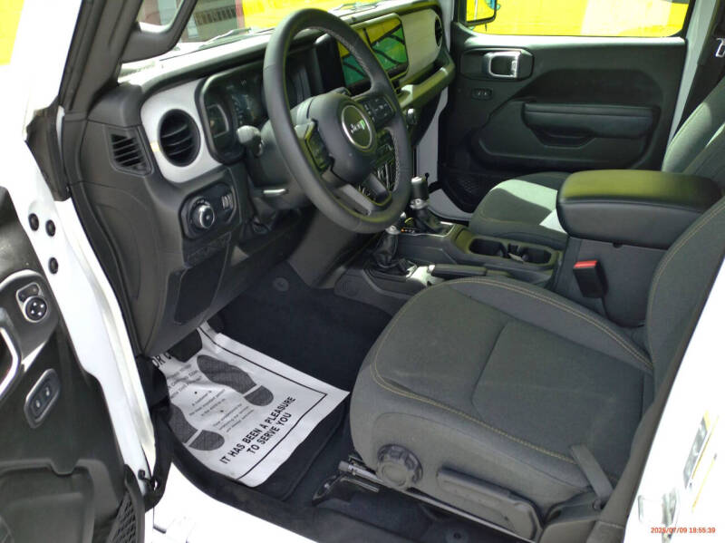 2025 Jeep Wrangler