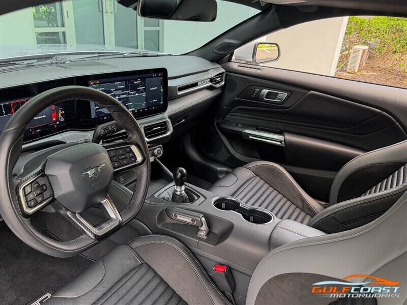 2025 Ford Mustang