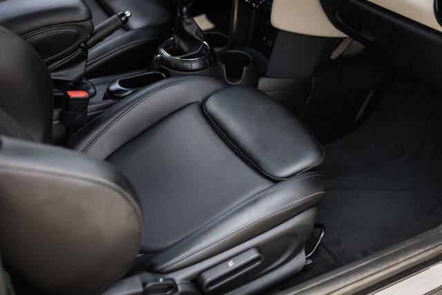 2016 MINI Hardtop 2 Door Cooper