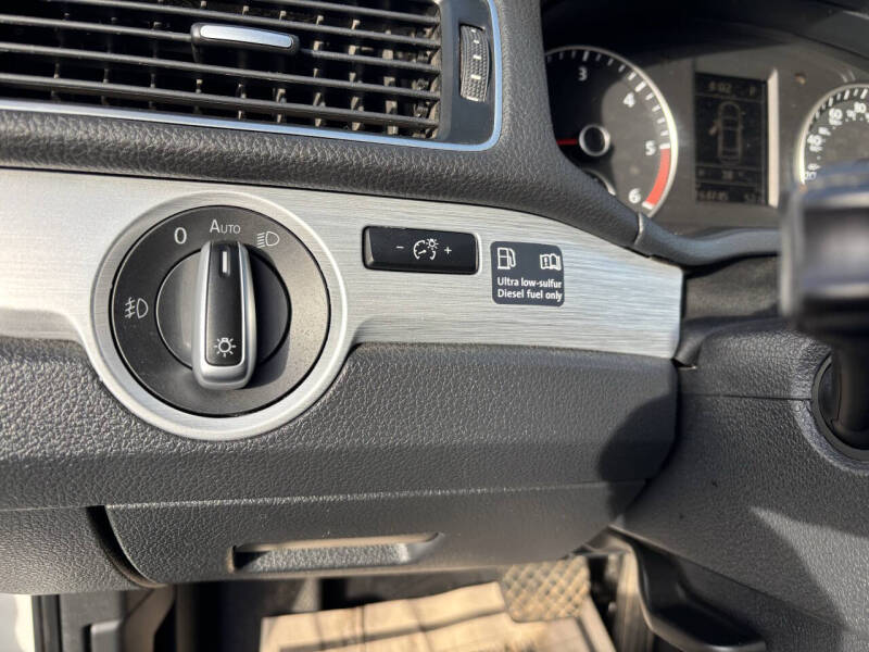 2013 Volkswagen Passat TDI SE