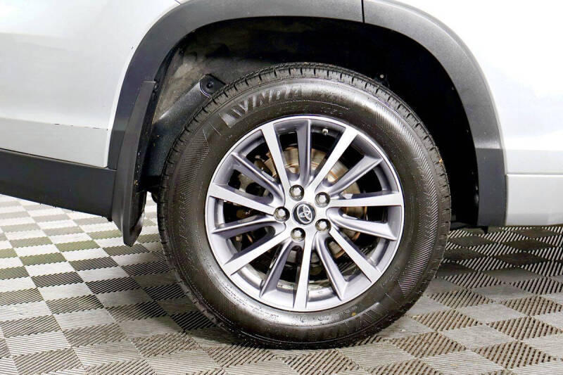 2017 Toyota Highlander Hybrid XLE