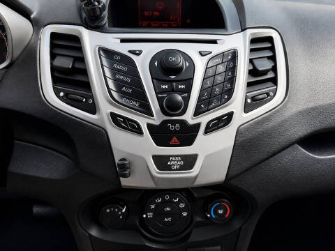 2012 Ford Fiesta SES