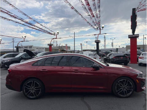 2022 Kia K5 GT