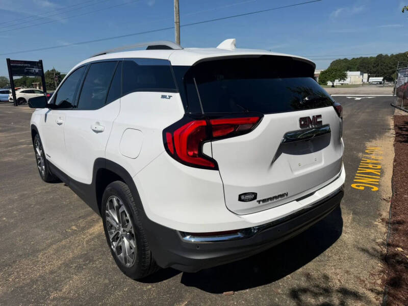 2021 GMC Terrain SLT