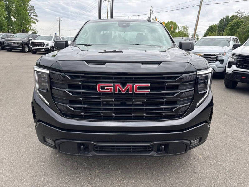 2026 GMC Sierra 1500 Elevation Standard