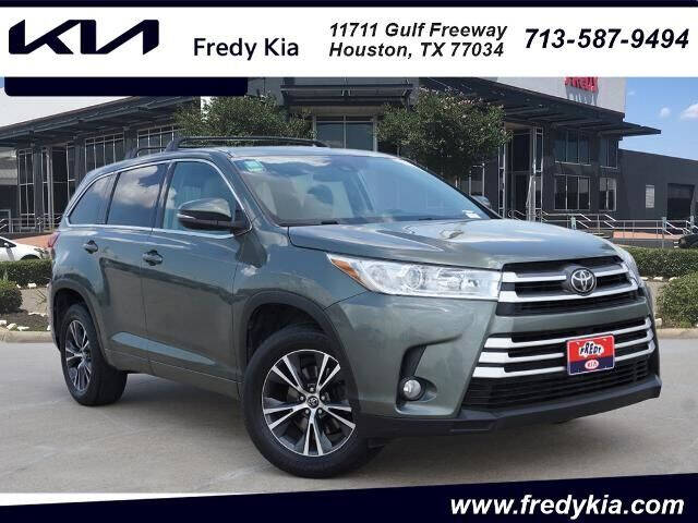 2018 Toyota Highlander for sale at Fredy Cars on West 43rd in Houston TX